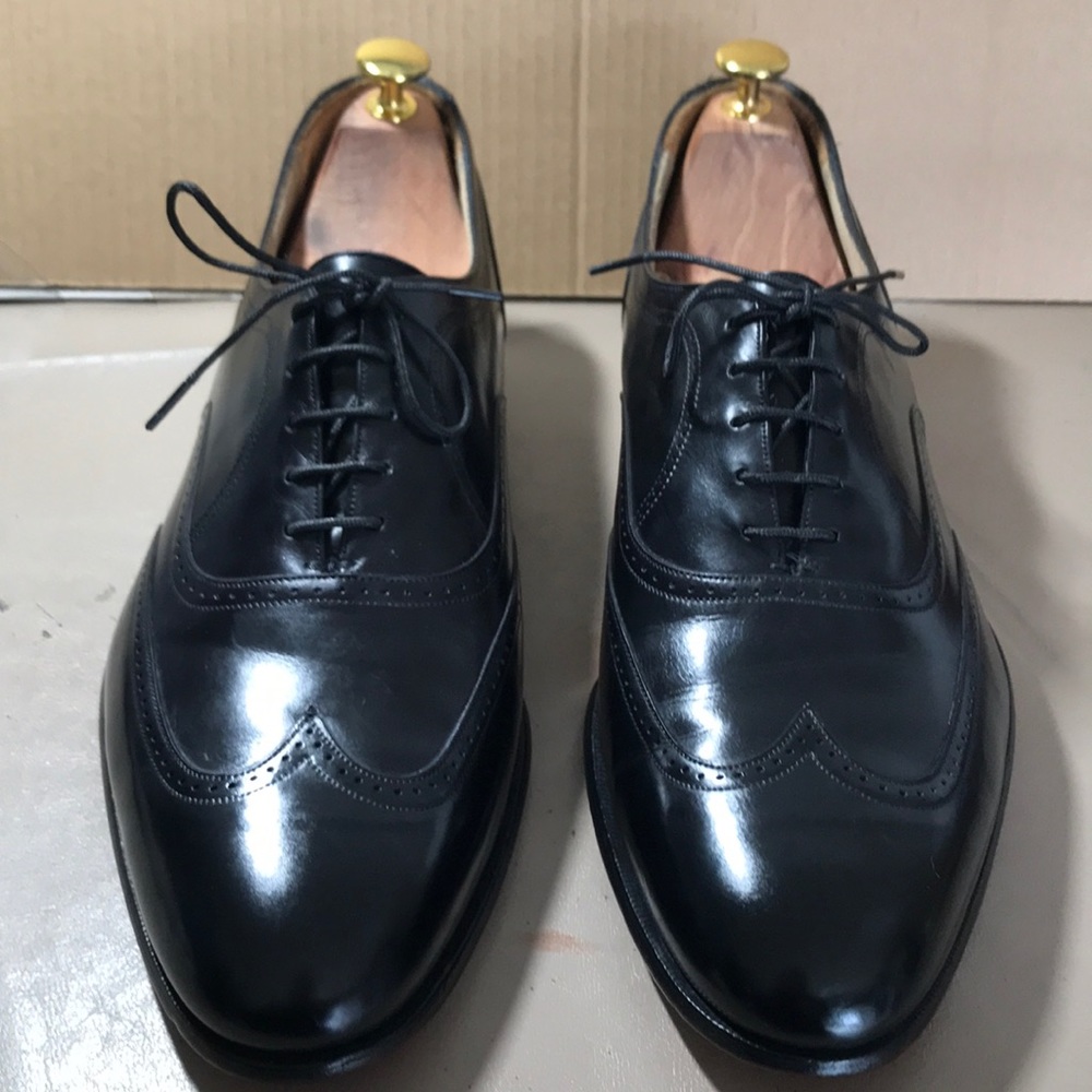 Johnston & Murphy size: mens 12D/B